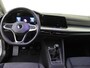 Volkswagen Golf 1.0 TSI Life | Parkeersensoren | Adaptieve cruise control | CarPlay | Sfeerverlichting | Electronic climate control | Lane assist |