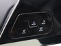 Volkswagen Golf 1.0 TSI Life | Parkeersensoren | Adaptieve cruise control | CarPlay | Sfeerverlichting | Electronic climate control | Lane assist |