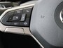 Volkswagen Golf 1.0 TSI Life | Parkeersensoren | Adaptieve cruise control | CarPlay | Sfeerverlichting | Electronic climate control | Lane assist |