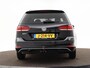 Volkswagen Golf Variant 1.5 TSI 150pk DSG Highline · Apple/Android Car Play · P-Sensoren · Trekhaak · Stoelverwarming · Getint Glas · 15'' Inch ·