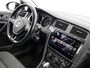 Volkswagen Golf Variant 1.5 TSI 150pk DSG Highline · Apple/Android Car Play · P-Sensoren · Trekhaak · Stoelverwarming · Getint Glas · 15'' Inch ·