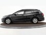 Volkswagen Golf Variant 1.5 TSI 150pk DSG Highline · Apple/Android Car Play · P-Sensoren · Trekhaak · Stoelverwarming · Getint Glas · 15'' Inch ·