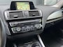 BMW 1-Serie 118i Corporate Lease SPORT AUTOMAAT NAVI BLUETOOTH CRUISE LED HALFLEER 18'' VELGEN MF STUUR