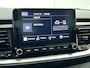 Kia Stonic 1.0 T-GDI 136pk MHEV Automaat DynamicPlusLine Navigatie Climate control Camera Cruise Control 17" Lichtmetalen velgen