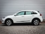 Kia e-Niro DynamicLine 64 kWh | Clima | Cruise | Navi | Led | Camera | Pdc | 3 fase lader