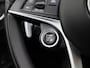 Alfa Romeo Giulia 2.0T B-Tech | Climate Control | Panoramadak | Stoelverwarming | Stuurverwarming | Lederen Bekleding | Achteruitrijcamera |Trekhaak |