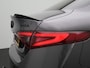Alfa Romeo Giulia 2.0T B-Tech | Climate Control | Panoramadak | Stoelverwarming | Stuurverwarming | Lederen Bekleding | Achteruitrijcamera |Trekhaak |