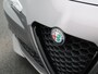 Alfa Romeo Giulia 2.0T B-Tech | Climate Control | Panoramadak | Stoelverwarming | Stuurverwarming | Lederen Bekleding | Achteruitrijcamera |Trekhaak |