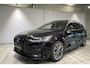 Ford Focus Wagon 1.0 EcoBoost Hybrid 155pk Automaat ST-Line X | Panoramadak | Driver Assistance | Winter Pack | 18" | 12-weg AGR | Trekhaak Afneembaar