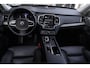 Volvo XC90 2.0 T8 Plug-in hybrid AWD Ultra Dark | 2400 kg trekgewicht! | Trekhaak Elektrisch |  Luchtvering | Bowers & Wilkins Audio | Geventileerde Voorstoelen | Head-Up Display |  Adaptieve Cruise Controle | Panorama dak | Electrische stoelen met memory | Google on Board | Visual Park Assist |