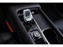 Volvo XC90 2.0 T8 Plug-in hybrid AWD Ultra Dark | 2400 kg trekgewicht! | Trekhaak Elektrisch |  Luchtvering | Bowers & Wilkins Audio | Geventileerde Voorstoelen | Head-Up Display |  Adaptieve Cruise Controle | Panorama dak | Electrische stoelen met memory | Google on Board | Visual Park Assist |