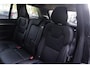 Volvo XC90 2.0 T8 Plug-in hybrid AWD Ultra Dark | 2400 kg trekgewicht! | Trekhaak Elektrisch |  Luchtvering | Bowers & Wilkins Audio | Geventileerde Voorstoelen | Head-Up Display |  Adaptieve Cruise Controle | Panorama dak | Electrische stoelen met memory | Google on Board | Visual Park Assist |