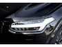 Volvo XC90 2.0 T8 Plug-in hybrid AWD Ultra Dark | 2400 kg trekgewicht! | Trekhaak Elektrisch |  Luchtvering | Bowers & Wilkins Audio | Geventileerde Voorstoelen | Head-Up Display |  Adaptieve Cruise Controle | Panorama dak | Electrische stoelen met memory | Google on Board | Visual Park Assist |