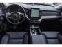 Volvo XC90 2.0 T8 Plug-in hybrid AWD Ultra Dark | 2400 kg Trekgewicht | NIEUWSTE MODEL! | Luchtvering | Bowers & Wilkins Audio | Massagestoelen elektrisch verstelbaar met verkoeling | Panoramadak | Head-up Display | Trekhaak