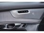 Volvo XC90 2.0 T8 Plug-in hybrid AWD Ultra Dark | 2400 kg Trekgewicht | NIEUWSTE MODEL! | Luchtvering | Bowers & Wilkins Audio | Massagestoelen elektrisch verstelbaar met verkoeling | Panoramadak | Head-up Display | Trekhaak