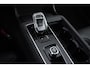 Volvo XC90 2.0 T8 Plug-in hybrid AWD Ultra Dark | 2400 kg Trekgewicht | NIEUWSTE MODEL! | Luchtvering | Bowers & Wilkins Audio | Massagestoelen elektrisch verstelbaar met verkoeling | Panoramadak | Head-up Display | Trekhaak