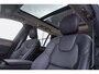 Volvo XC90 2.0 T8 Plug-in hybrid AWD Ultra Dark | 2400 kg Trekgewicht | NIEUWSTE MODEL! | Luchtvering | Bowers & Wilkins Audio | Massagestoelen elektrisch verstelbaar met verkoeling | Panoramadak | Head-up Display | Trekhaak