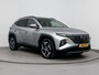 Hyundai Tucson 1.6 T-GDI PHEV Comfort Smart 4WD | Stoel + stuurverwarming | Trekhaak | El. bed. achterklep | 19" Lm-wielen | Navigatie |