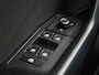Volkswagen T-Roc 1.5 TSI Style 150 PK | Automaat | Airco | Navigatie | Adaptive Cruise Control | Lane Assist | Parkeersensoren voor- en achter |
