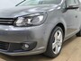 Volkswagen Touran Occasion 1.4 TSI 5 persoons met panoramadak en grote kofferbak | Tweedehands Volkswagen Touran in antracietgrijs