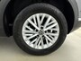Volkswagen T-Roc 1.5 TSI Style Business 150 PK | Leder | Navigatie | 16 Inch Velgen | Airco | Cruise control |