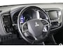 Mitsubishi Outlander 2.0 PHEV Executive Edition Climate | Camera | Lichtmetaal | Cruise | Xenon.