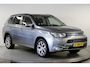 Mitsubishi Outlander 2.0 PHEV Executive Edition SOH 77% | Climate | Camera | Lichtmetaal | Cruise | Xenon.