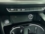 Audi A4 Avant 35 TFSI Launch edition Business 150 PK | Automaat | Trekhaak | Navigatie | Cruise Control | Stoelverwarming | Lichtmetalen velgen | Parkeersensoren | Lichtmetalen velgen |