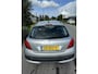 Peugeot 207 1.4-16V XR incl gloednieuwe apk en garantie !
