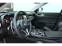 Alfa Romeo Giulia 2.0 T AWD Veloce / 19 inch/ All-season/ Panorama/ Stoel en stuurverwarming/ 280PK/ 4WD/ Camera/ Magnet Black/ Keyless go&start / Memory/ Apple Carplay