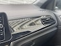 Volkswagen T-Roc 1.0 TSI 110PK R-Line Business / Black Style / Getint Glas / 18''LMV / VW