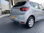 Dacia Sandero 1.0 TCe 90 Comfort / APPLE & ANDROID CARPLAY / CRUISECONTROL / NAVIGATIE / REGEN & LICHT SENSOREN / PARKEERSENSOREN