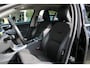 Volvo V60 T3 Momentum | Trekhaak | Stoelverwarming | Verwarmbaar voorruit | Parkeer Camera |