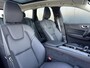 Volvo XC60 2.0 T6 Plug-in hybrid AWD Ultra Dark 360 Camera / Head-up display / Harman Kardon audio / trekhaak / Panorama dak / stoel- en stuurverwarming / leer