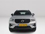 Volvo XC40 B4 Plus Dark | Parkeercamera | Stoel- en Stuurverwarming | Harman Kardon | Trekhaak
