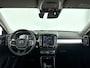 Volvo XC40 T4 Momentum Pro | Parkeercamera | Harman Kardon | Stoelverwarming | Trekhaak