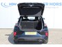 Ford Puma 1.0-125pk EcoBoost Hybrid ST-Line X Two tone. AUTOMAAT ! Gun uzelf het plezier en comfort van een automaat ! Ca. €. 10.000,- beneden de nieuwprijs ! Volautm. airco, navigatie, telefoonvoorb., cruise control, lane assist, B&O soundsystem, LED verlichting, camera, parkeersensoren v+a etc.