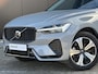 Volvo XC60 2.0 T6 Plug-in hybrid AWD Plus Dark 360 camera / elektrische stoelen / memory / trekhaak / Panorama dak / stoel- en stuurverwarming / leer