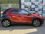 Toyota Aygo X PULSE AUTOMAAT APPLE/ANDROID AD-CRUISE CAMERA 17"LMV AIRCO STUURWIEL-BEDIENING PRIVACY-GLASS