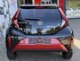 Toyota Aygo X PULSE AUTOMAAT APPLE/ANDROID AD-CRUISE CAMERA 17"LMV AIRCO STUURWIEL-BEDIENING PRIVACY-GLASS