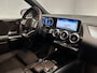 Mercedes-Benz B-klasse 200 Business Solution AMG | Trekhaak | Stoelverwarming | Navigatie | Achteruitrijcamera