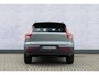 Volvo XC40 B4 Plus Dark Aut | Trekhaak 2000 kg | All-seasonbanden | BLIS | Adaptive Cruis control | 19" Wielen | Verw.voorstoelen | Verw. voorruit | Parkeercamera |