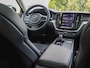 Volvo XC60 T8 Plug-in hybrid AWD Plus Dark 455PK | 360 Cam | Kinderzitjes | 20 inch