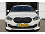 BMW 1-Serie 118i M Sport | NL Auto! | Kuipstoelen | 19"LMV | Carplay | Dubbele uitlaat | Virtual cockpit | Stoelverwarming | NL auto