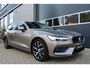 Volvo V60 2.0 T4 Momentum Pro | Head Up | Memory | Panoramadak | Camera