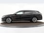 Volkswagen Passat Variant 1.5 272pk DSG eHybrid Elegance Business · Leder · Massage · Stoelventilatie · Elek. Trekhaak · Elek. Achterklep · Apple/Android Car Play · Navigatie · 18'' Inch ·