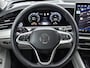 Volkswagen Passat Variant 1.5 272pk DSG eHybrid Elegance Business · Leder · Massage · Stoelventilatie · Elek. Trekhaak · Elek. Achterklep · Apple/Android Car Play · Navigatie · 18'' Inch ·