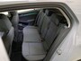 Volkswagen Golf 1.0 eTSI Life Pdc V+A | Lmv | Automaat !