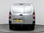 Toyota ProAce City L2 1.5 D-4D Live Long Dealeronderhouden | Airco | Parkeersensoren | Navi | 2 Schuifdeuren(!) | Sidebars | Trekhaak | Tranenplaat | Vloer | Lat Om Lat |