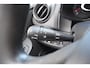 Renault Clio Estate 0.9 TCe Authentique / Cruise Control / Start- Stop / LED